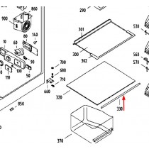 Enjoliveur avant (repère 330)